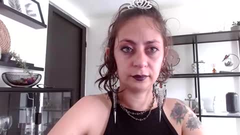 Serena Xyz online show from 11.09.25