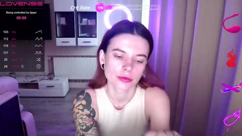 Snapshot of serenamilss chatting on 02.06.25 serenamilss online show from 02.06.25