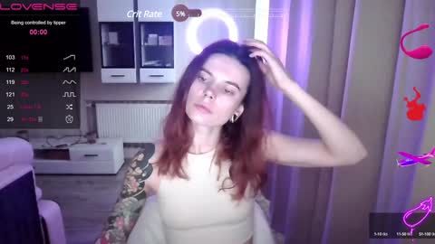 Snapshot of serenamilss chatting on 02.06.25 serenamilss online show from 02.06.25