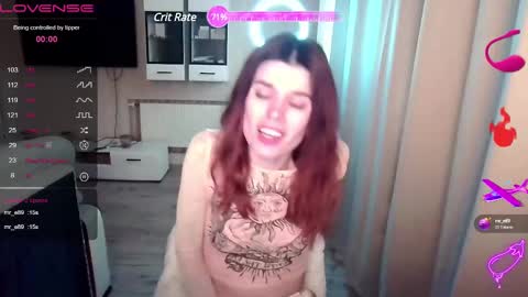 Snapshot of serenamilss chatting on 02.15.25 serenamilss online show from 02.15.25