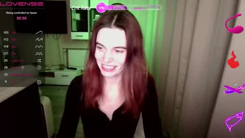 Snapshot of serenamilss chatting on 02.20.25 serenamilss online show from 02.20.25