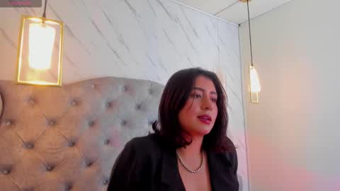  Serena  online show from 11.18.25