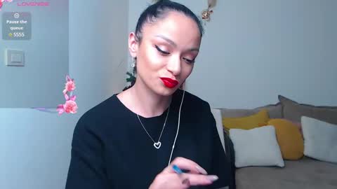 SereneSophi online show from 12.31.24