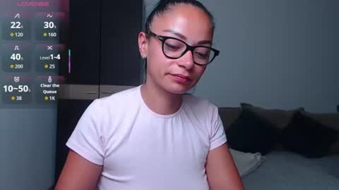 SereneSophi online show from 07.05.26