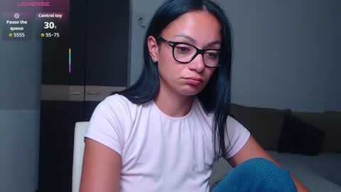 SereneSophi online show from 08.08.26