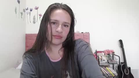 Snapshot of serenity_crystal chatting on 12.03.24 serenity_crystal online show from 12.03.24