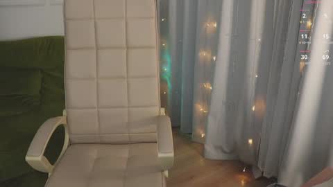 Hey Guys and Girls non-binary personalities  Im Sereta online show from 12.19.24