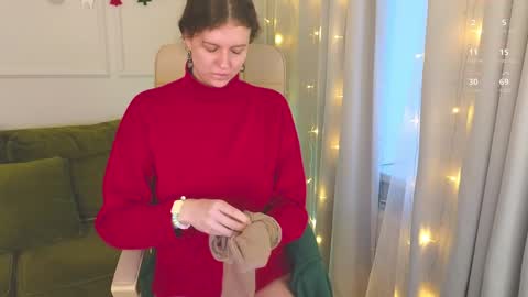 Hey Guys and Girls non-binary personalities  Im Sereta online show from 12.23.24