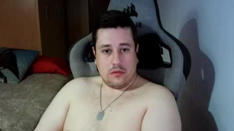 Snapshot of sergio95n chatting on 02.15.25 Pollos online show from 02.15.25