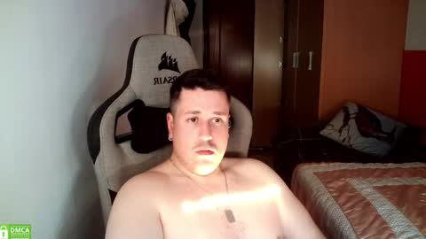 Snapshot of sergio95n chatting on 10.30.25 Pollos online show from 10.30.25