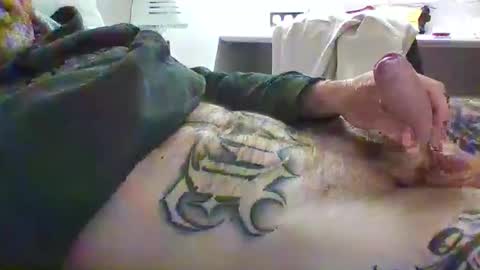 Snapshot of serialfucka69 chatting on 12.19.25 serialfucka69 online show from 12.19.25