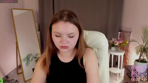 Snapshot of serinella chatting on 05.04.26 Serinella online show from 05.04.26