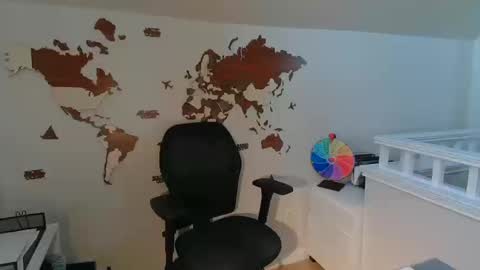 Snapshot of servegoddesszara chatting on 10.15.25 servegoddesszara online show from 10.15.25