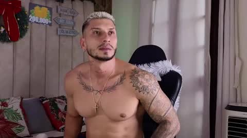 HEY IM SETH online show from 12.31.24