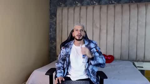 HEY IM SETH online show from 02.27.25