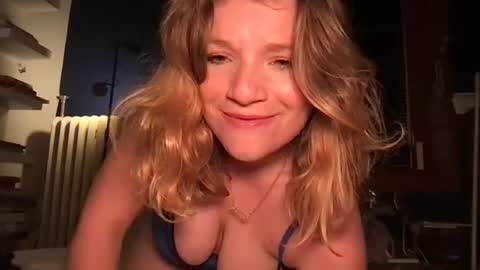 seturselfonfyre online show from 10.18.25