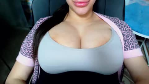 seu_cute online show from 02.22.25