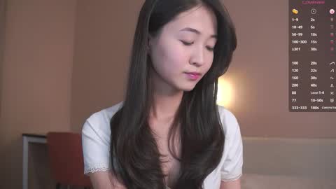 Snapshot of seulbi chatting on 01.06.26 Sana online show from 01.06.26