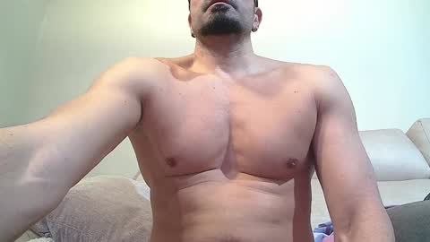 Snapshot of sex_machine_19 chatting on 12.07.24 SEX MACHINE 19 online show from 12.07.24