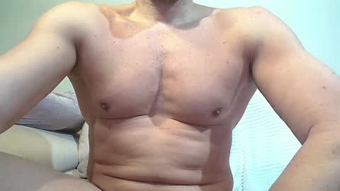 Snapshot of sex_machine_19 chatting on 12.10.24 SEX MACHINE 19 online show from 12.10.24