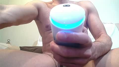 Snapshot of sex_machine_19 chatting on 01.06.25 SEX MACHINE 19 online show from 01.06.25