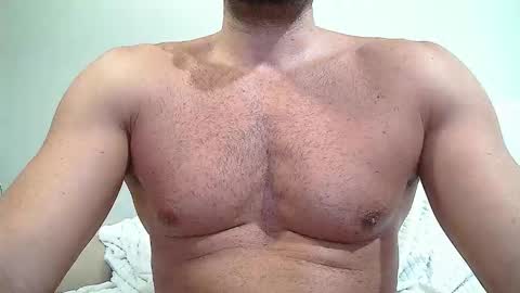 Snapshot of sex_machine_19 chatting on 09.27.25 SEX MACHINE 19 online show from 09.27.25