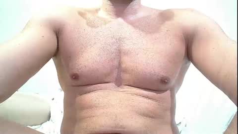 Snapshot of sex_machine_19 chatting on 10.09.25 SEX MACHINE 19 online show from 10.09.25