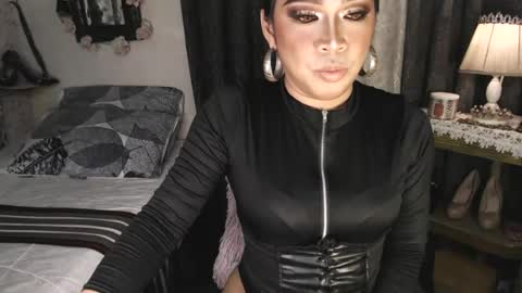 sexdrivezebbianax online show from 06.21.26