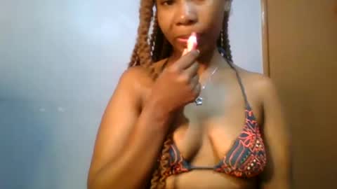 Snapshot of sexie_curvie chatting on 02.03.25 Maggie online show from 02.03.25