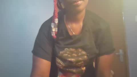 Snapshot of sexie_curvie chatting on 02.27.25 Maggie online show from 02.27.25