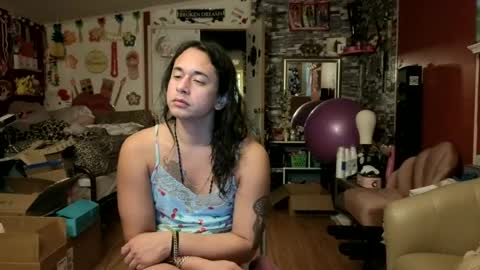 Snapshot of sexiwhiskey699 chatting on 06.19.26 sexiwhiskey699 online show from 06.19.26