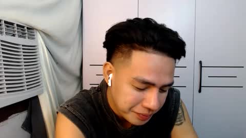 Snapshot of sexloversxxxx chatting on 11.09.25 HI I AM JAMESPLEASE LET ME DO SOME HOT SHOWS FOR YOU HERE FOR MY SCHOOL AND FOR MY FAMILY online show from 11.09.25