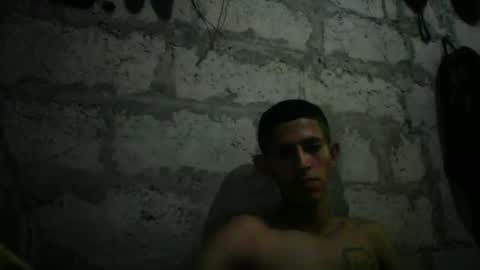 Snapshot of sexmanhot25 chatting on 10.25.25 sexmanhot25 online show from 10.25.25