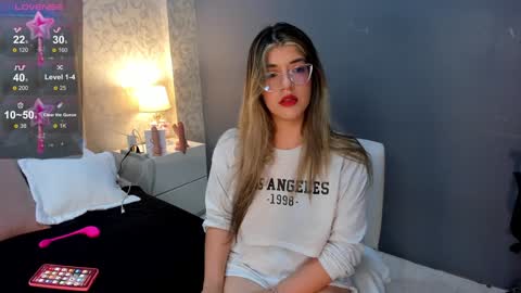 Snapshot of sexmilla_ chatting on 12.29.24 My name is sexmilla   Dont forget to follow me online show from 12.29.24