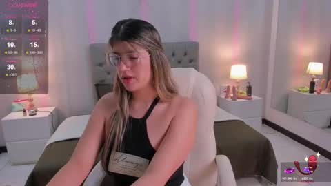 Snapshot of sexmilla_ chatting on 03.04.25 My name is sexmilla   Dont forget to follow me online show from 03.04.25