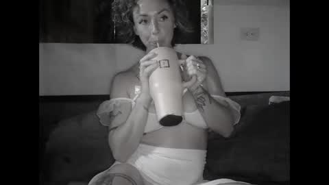 Snapshot of sexnchocolate chatting on 09.10.25 Trixy Rose online show from 09.10.25