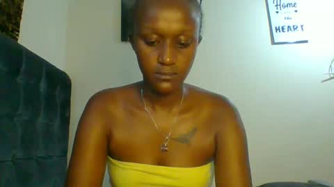 Snapshot of sexsy_sally chatting on 12.22.24 sexsysally online show from 12.22.24