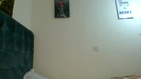 Snapshot of sexsy_sally chatting on 12.27.24 sexsysally online show from 12.27.24