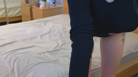 Snapshot of sextezi chatting on 12.27.24 sextezi online show from 12.27.24