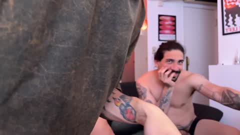 Andrea online show from 10.31.25