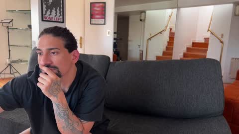 Andrea online show from 11.16.25