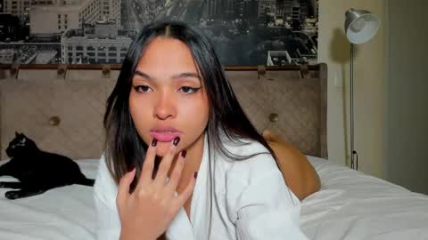 Andrea online show from 04.23.26
