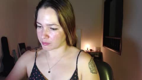 Snapshot of sexwwoman chatting on 12.16.24 CHIARA online show from 12.16.24