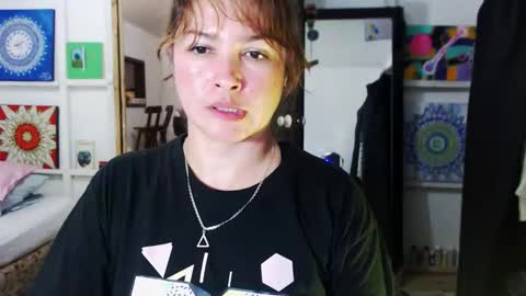 Snapshot of sexwwoman chatting on 09.11.25 CHIARA online show from 09.11.25