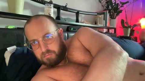 Snapshot of sexxfreak21 chatting on 09.30.25 sexxfreak21 online show from 09.30.25
