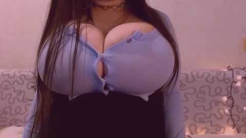 Snapshot of sexxgirlboy chatting on 03.16.26 Julia online show from 03.16.26