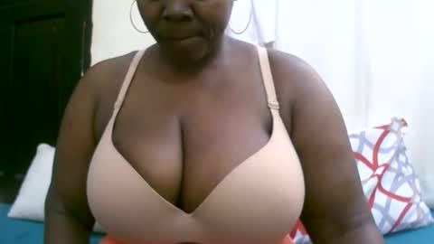 sexxi_ebony online show from 09.28.25