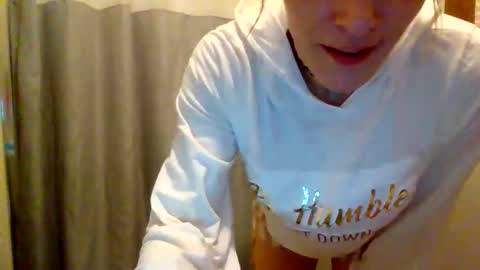 Leeah CloudZzz online show from 03.11.26