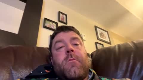 Snapshot of sexxxxycouple604 chatting on 03.09.25 Big uncut hunk online show from 03.09.25