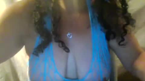 CurvyMILF86 online show from 06.16.26